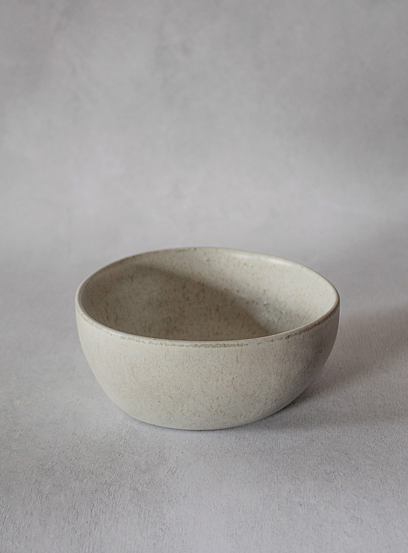 Ateleï Cream Beige Speckled stoneware teardrop bowl