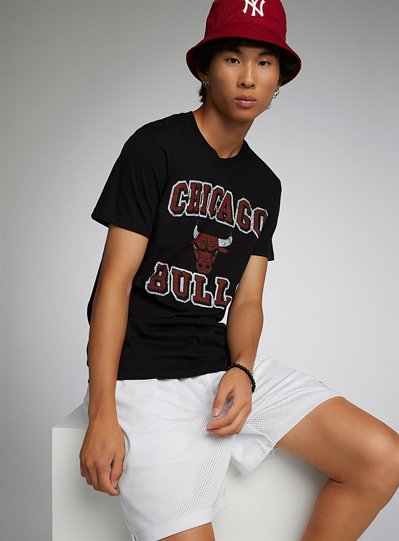 Djab: Le t-shirt graphique Bulls Noir pour homme