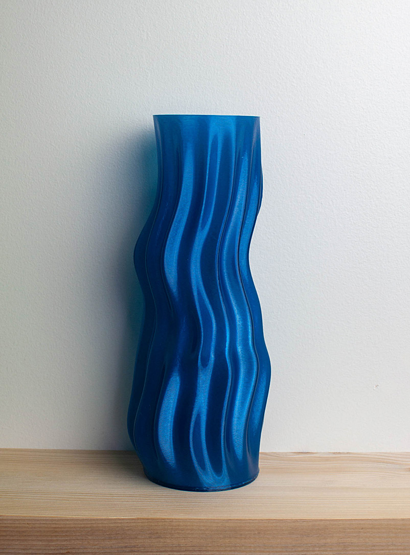 Stooludio Blue No. 4 translucent wavy vase Fabrique 1840 exclusive 24.5 cm tall