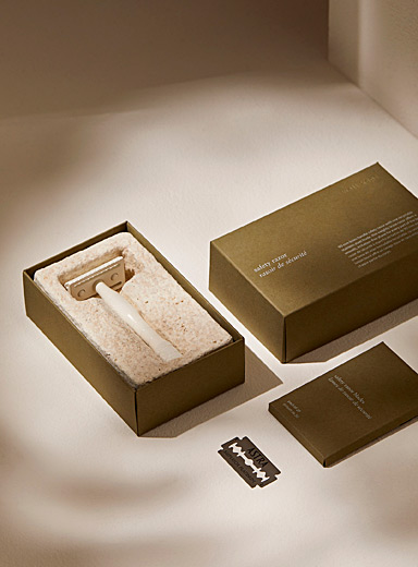Razor and blades set