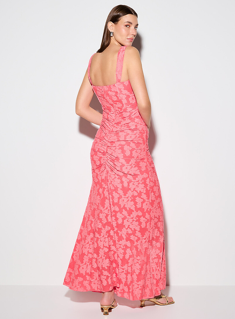 Ic&ocirc;ne: La longue robe bustier taille drap&eacute;e fleurs floqu&eacute;es Rose pour femme