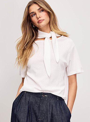 Scarf collar T-shirt