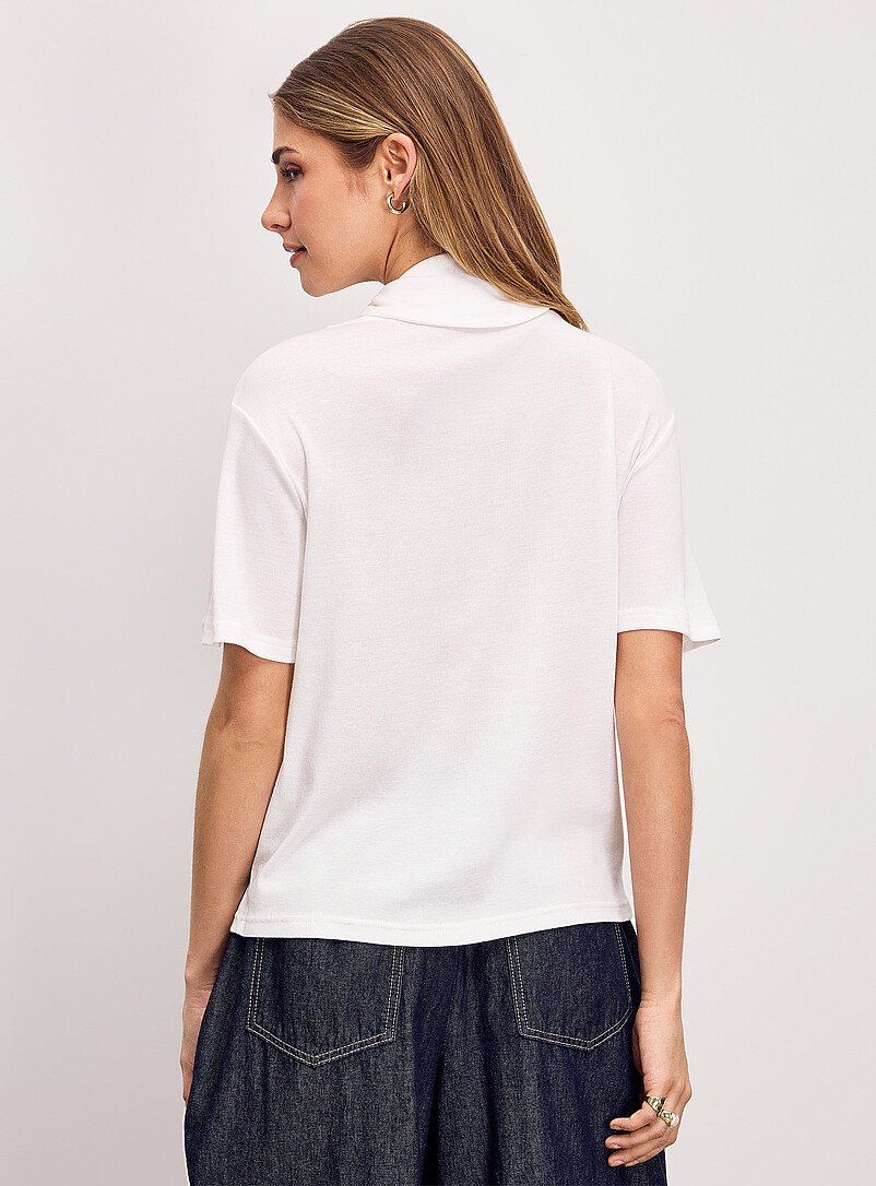Ic&ocirc;ne White Scarf collar T-shirt for women