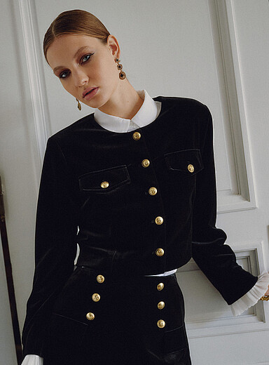 Ic&ocirc;ne Black Golden-button velvet blazer for women