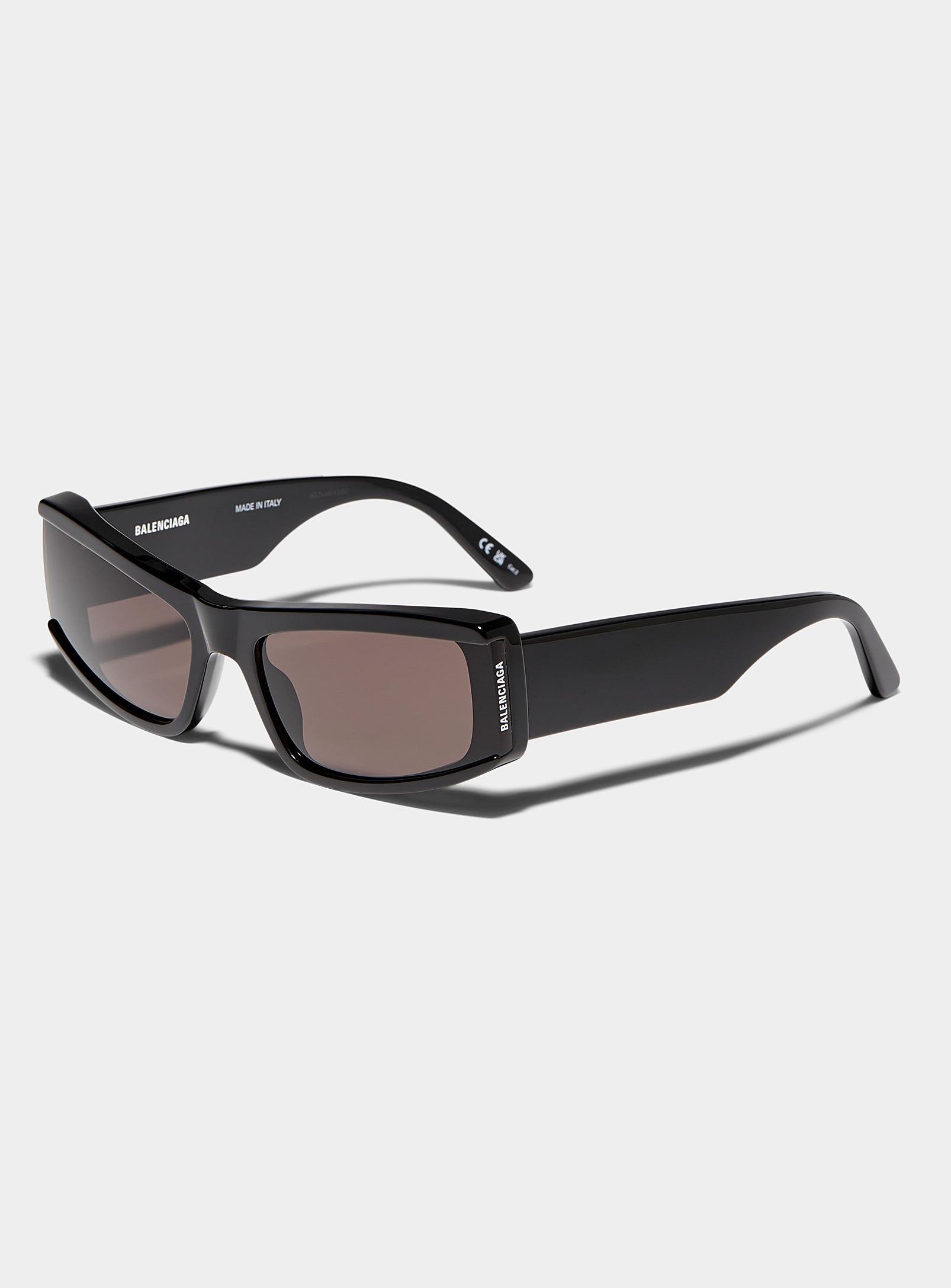 Balenciaga - Les lunettes de soleil verres coupés logo