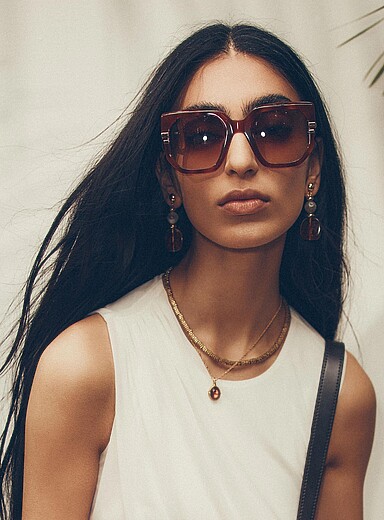 Les lunettes de soleil angulaire West