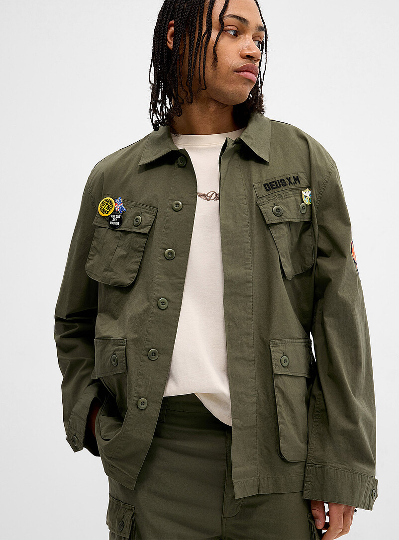 Deus Ex Machina: La surchemise militaire d&eacute;cor&eacute;e Vert pour homme