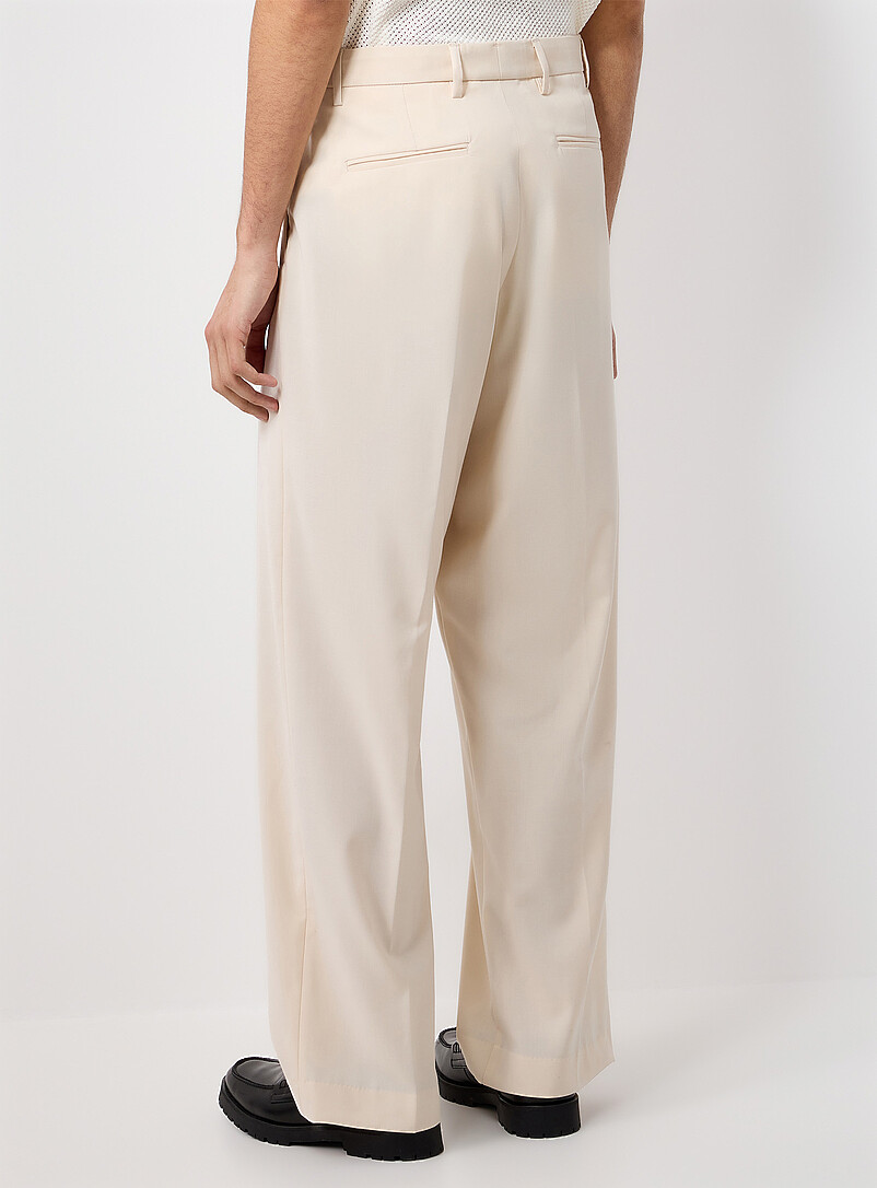 I'M BRIAN Ivory/Cream Beige Cream double-pleated pant <b>Loose fit</b> for men