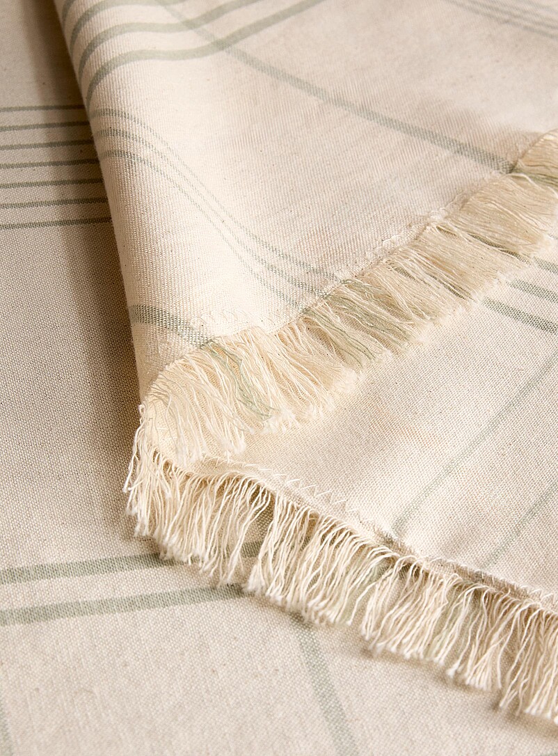 Simons Maison Patterned Ecru Countryside tartan tablecloth