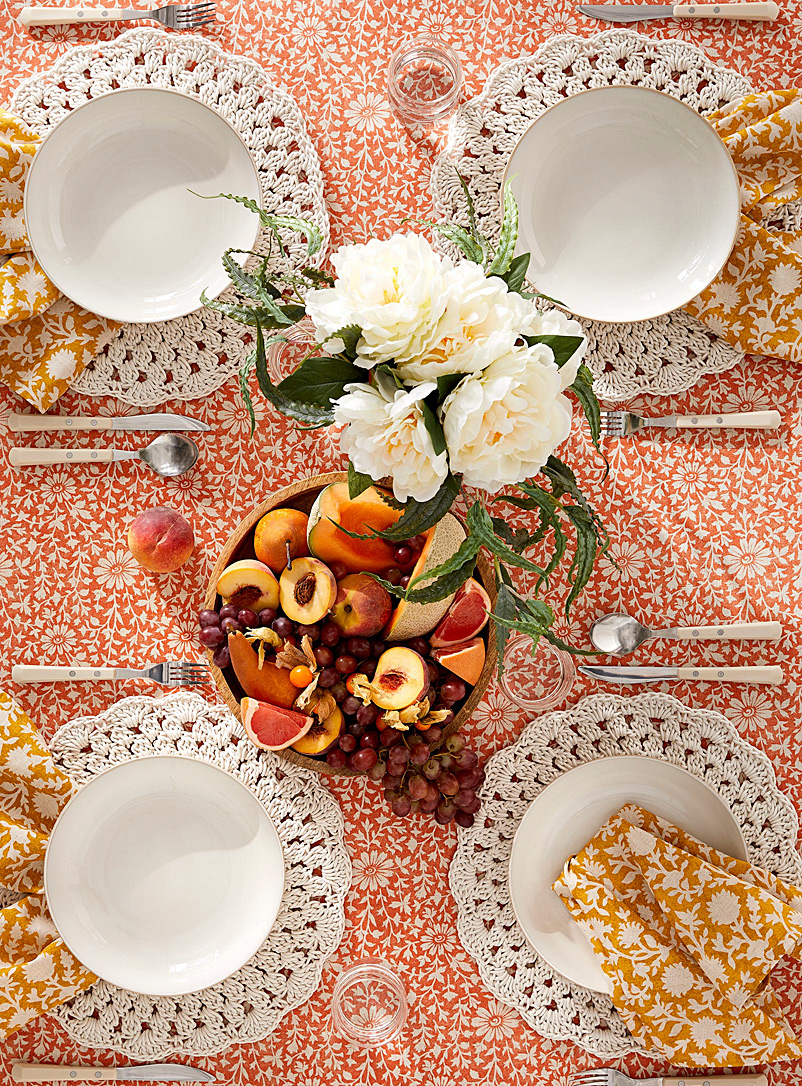 Simons Maison: La nappe orange en fleur touche de lin Orange &agrave; motifs