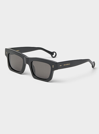 Les lunettes de soleil rectangulaires