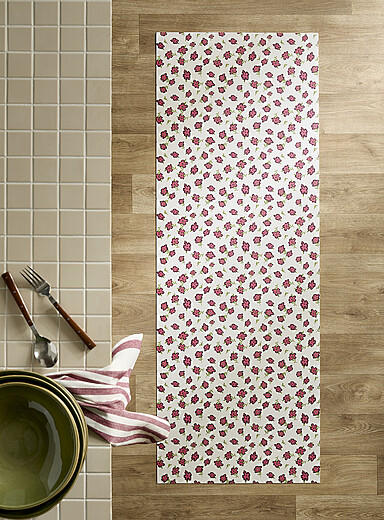 Simons Maison: Le tapis vinyle petites fleurs rouges 50 x 140 cm Assorti