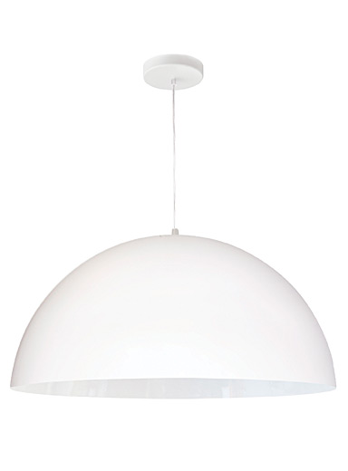La lampe suspendue d&ocirc;me enneig&eacute;