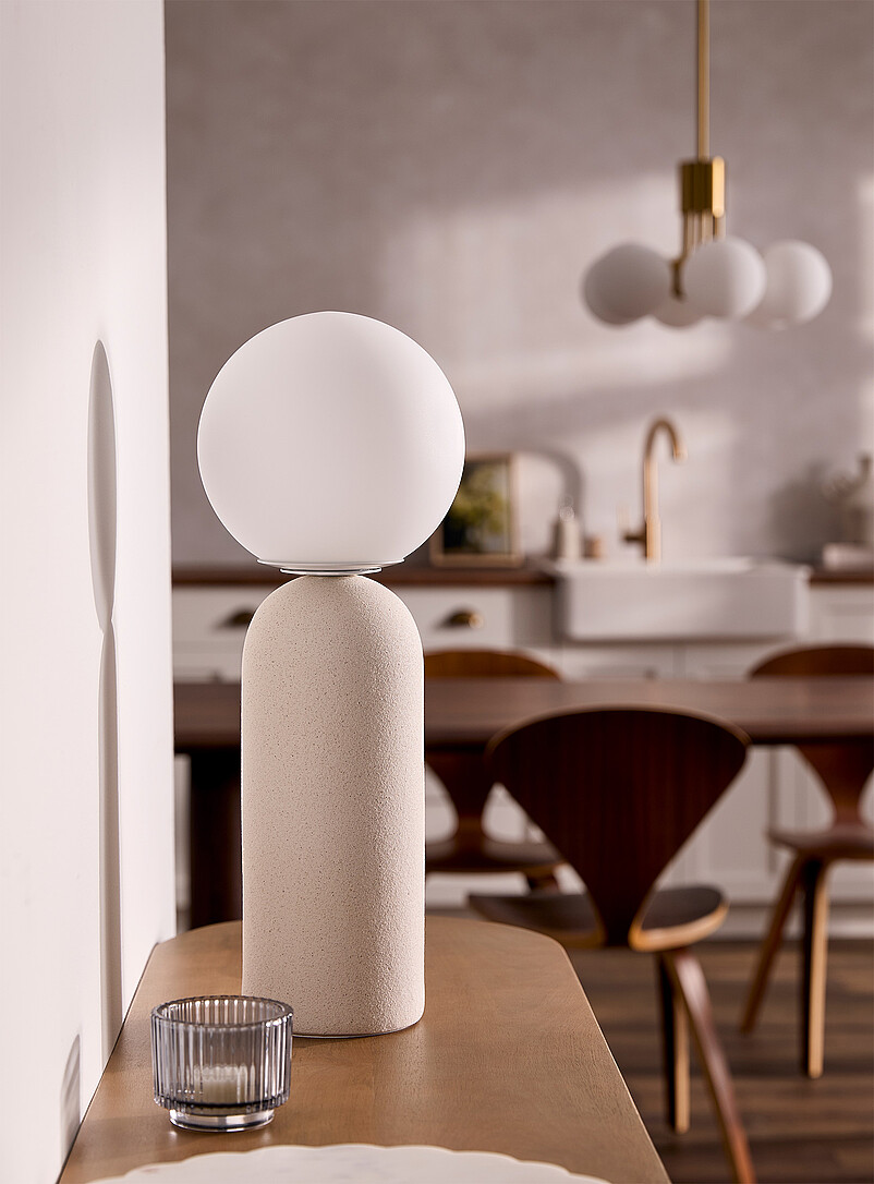 Painted ceramic globe table lamp product image (primary)