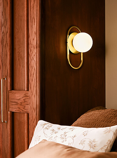 Gold art deco wall sconce
