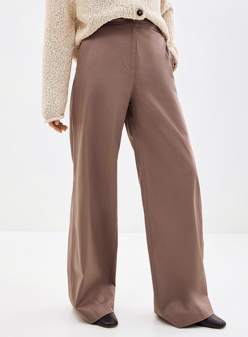 Marc O'Polo: Le pantalon droit serg&eacute; soyeux <b>Coupe : jambe droite, taille mi-haute</b> Brun pour femme