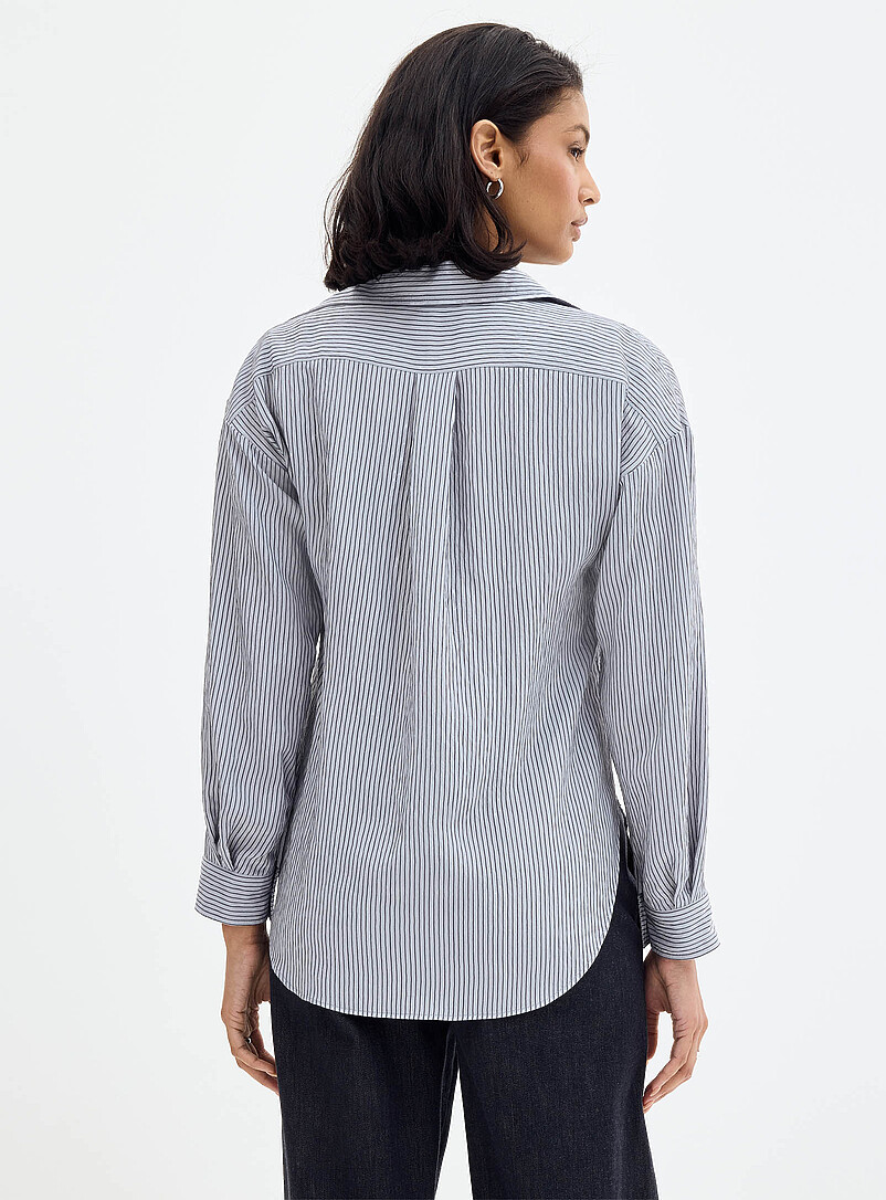 Marc O'Polo: La chemise froiss&eacute;e fluide &agrave; rayures Gris &agrave; motifs pour femme