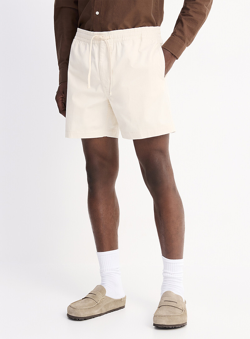 Le 31 Off White Drawstring-waist chino short <b>Inseam: 7" (18 cm)</b> for men