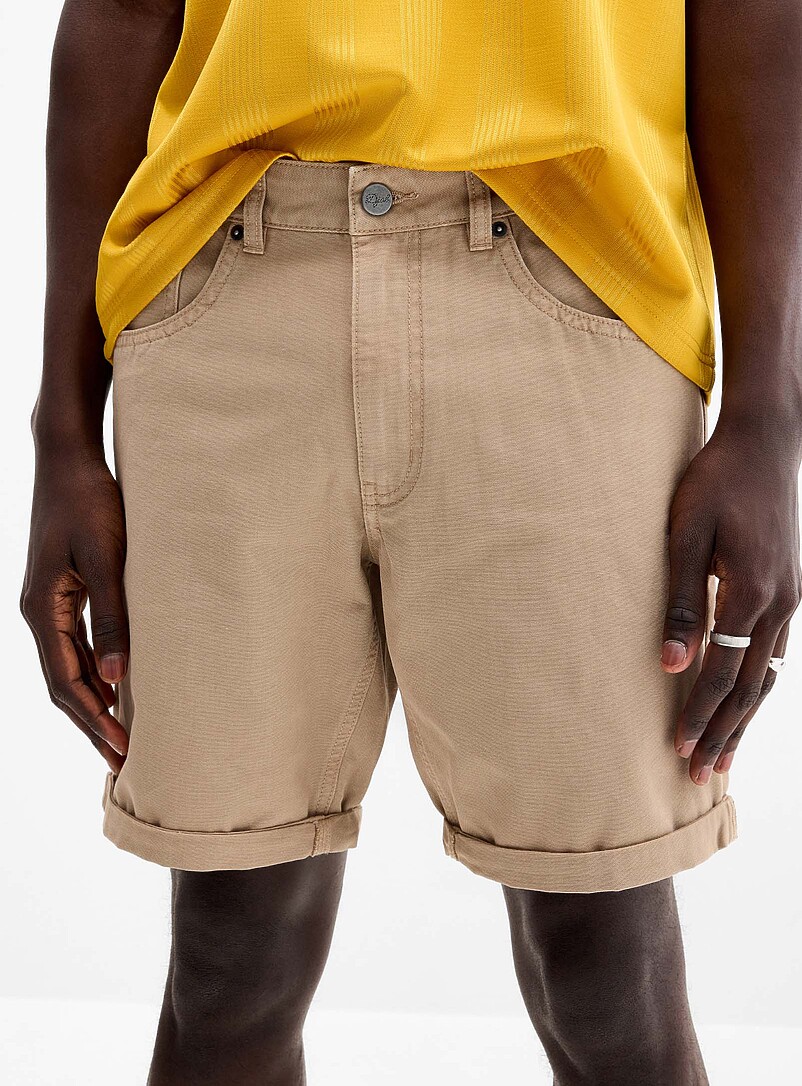 Djab Mossy Green Cuffed 5-pocket short <b>Regular fit</b> for men