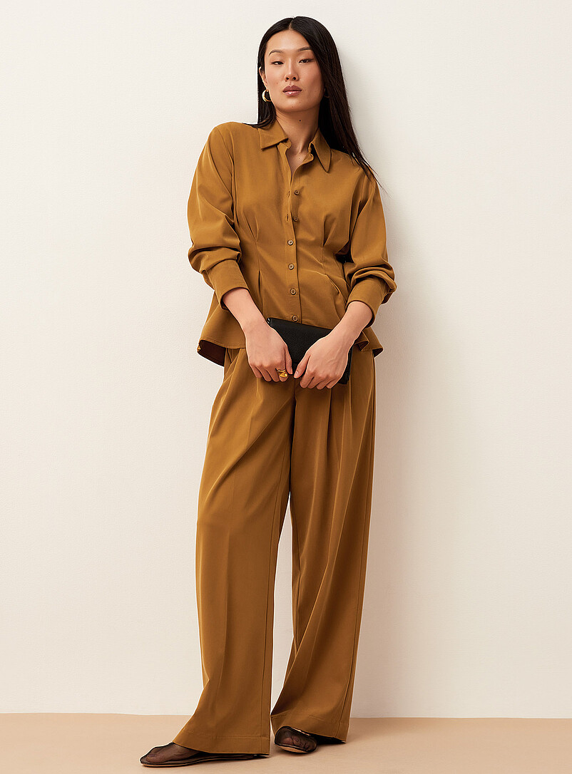 Sash-Belt Pleated Wide-Leg Pant