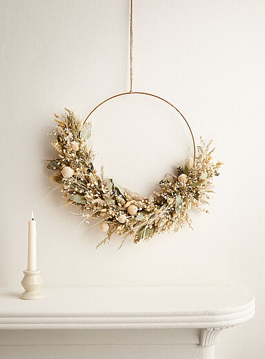 Alex dried plants wreath