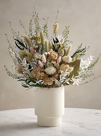 Le bouquet de plantes s&eacute;ch&eacute;es en vase Lewis