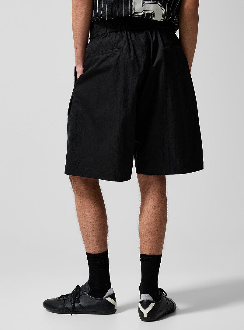 Y-3 Black Built-in belt fishnet leg Bermuda short for men