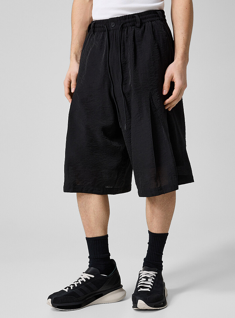 Y-3 Black Hammered texture flowy pleated Bermuda short for men