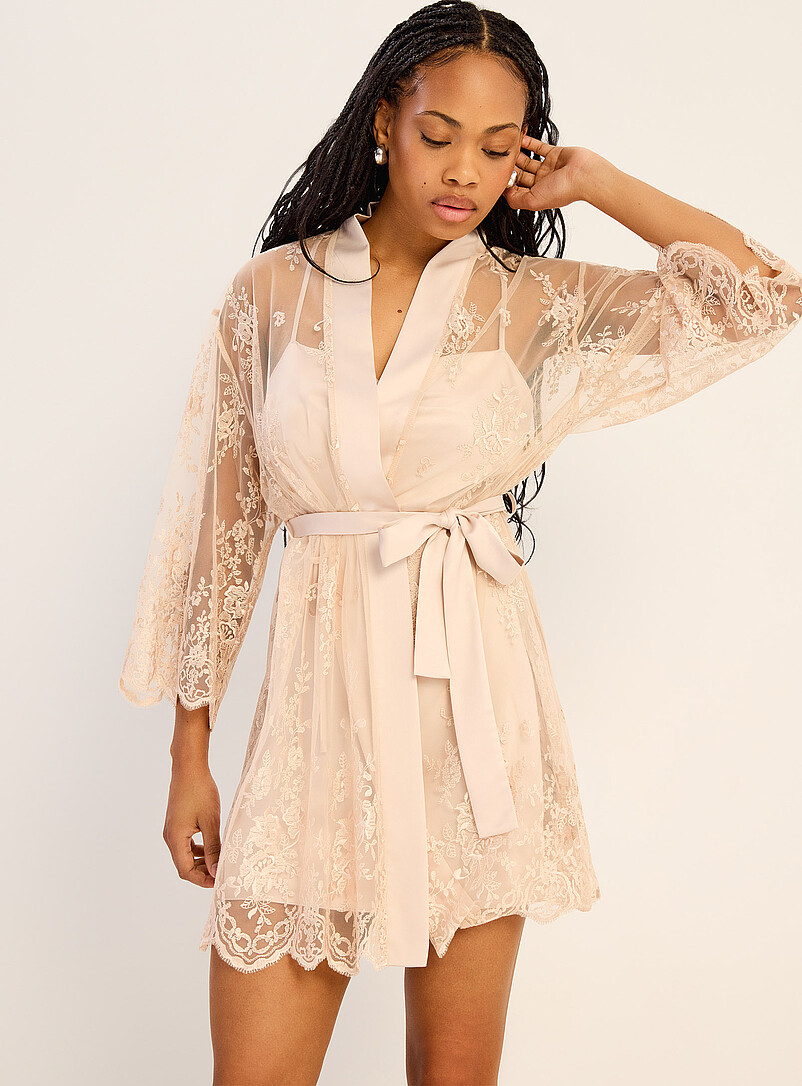 Darling Delicate Embroidery Sheer Robe Bridal Collection