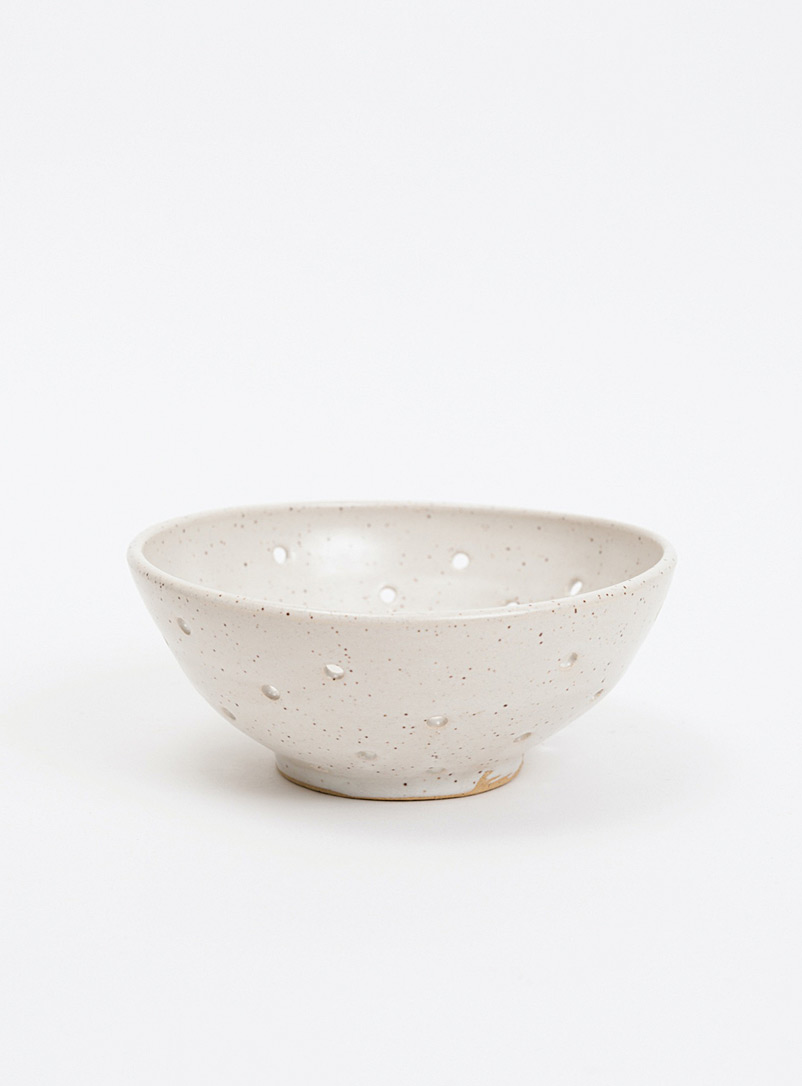 Kate Metten Ceramics White Minimalist stoneware colander