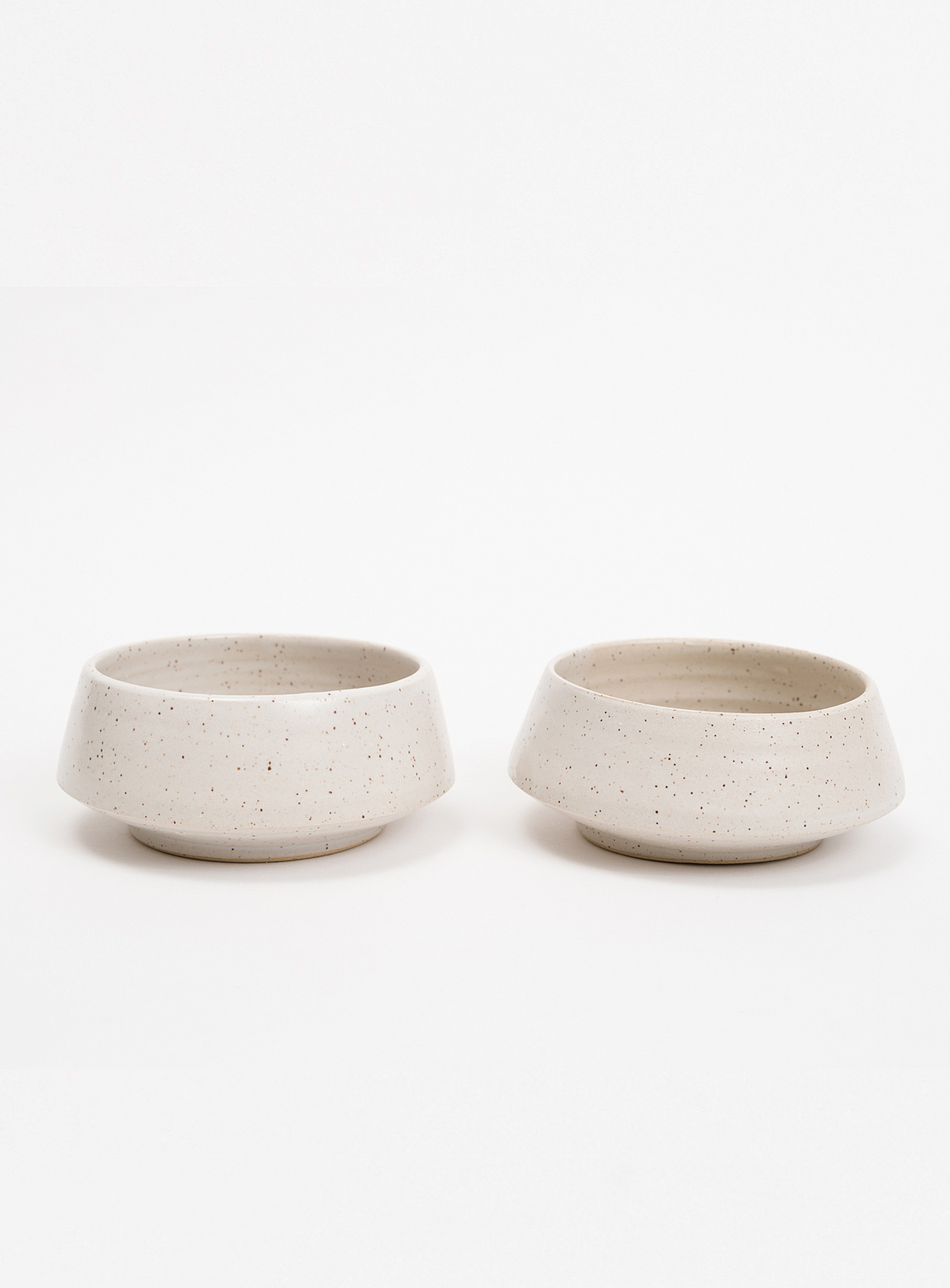 Kate Metten Ceramics Set Of 2 Minimalist Stoneware Serving Bowls In White