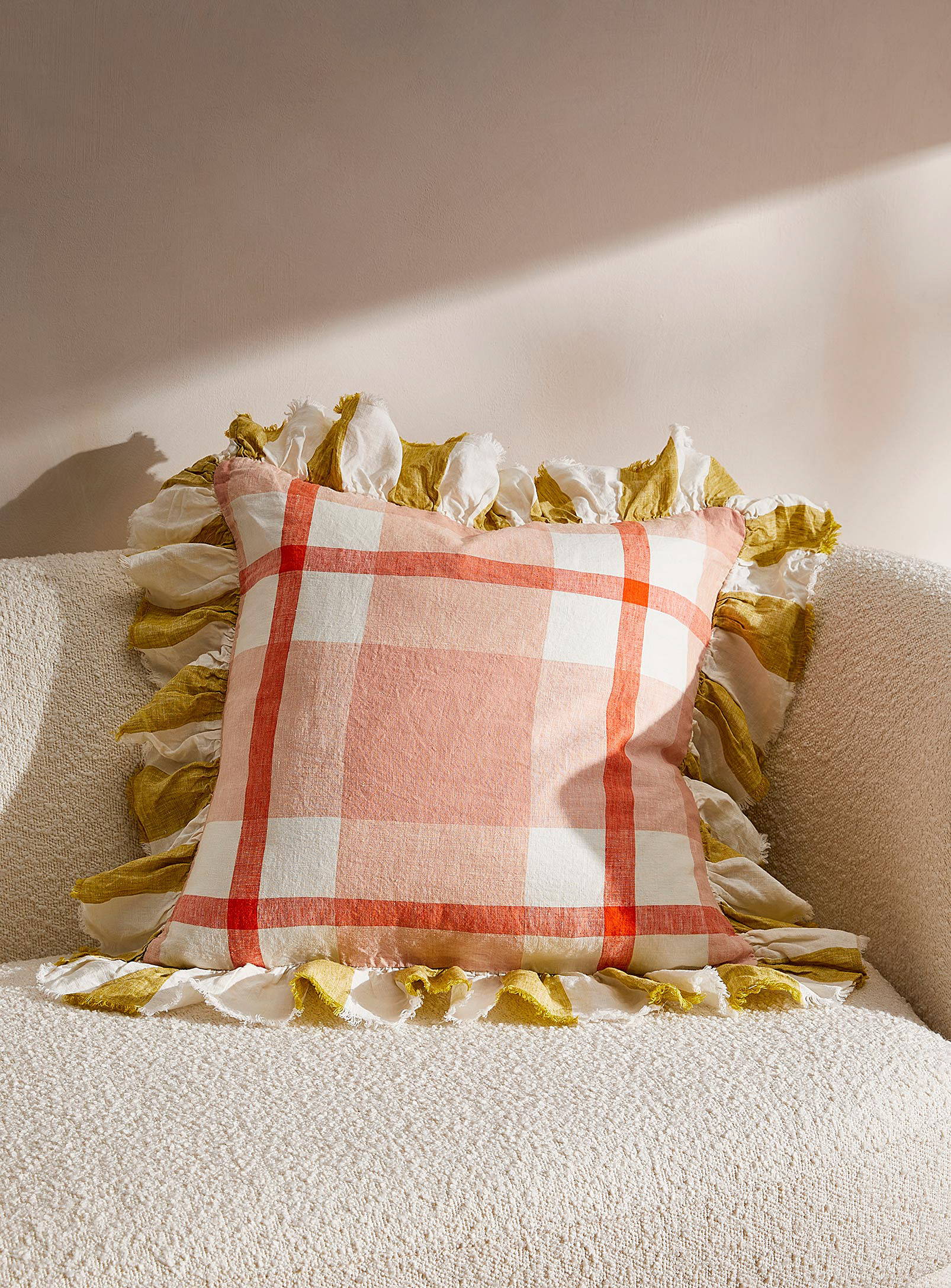 Society of Wanderers - Floss checkered pure linen cushion 50 x 50 cm