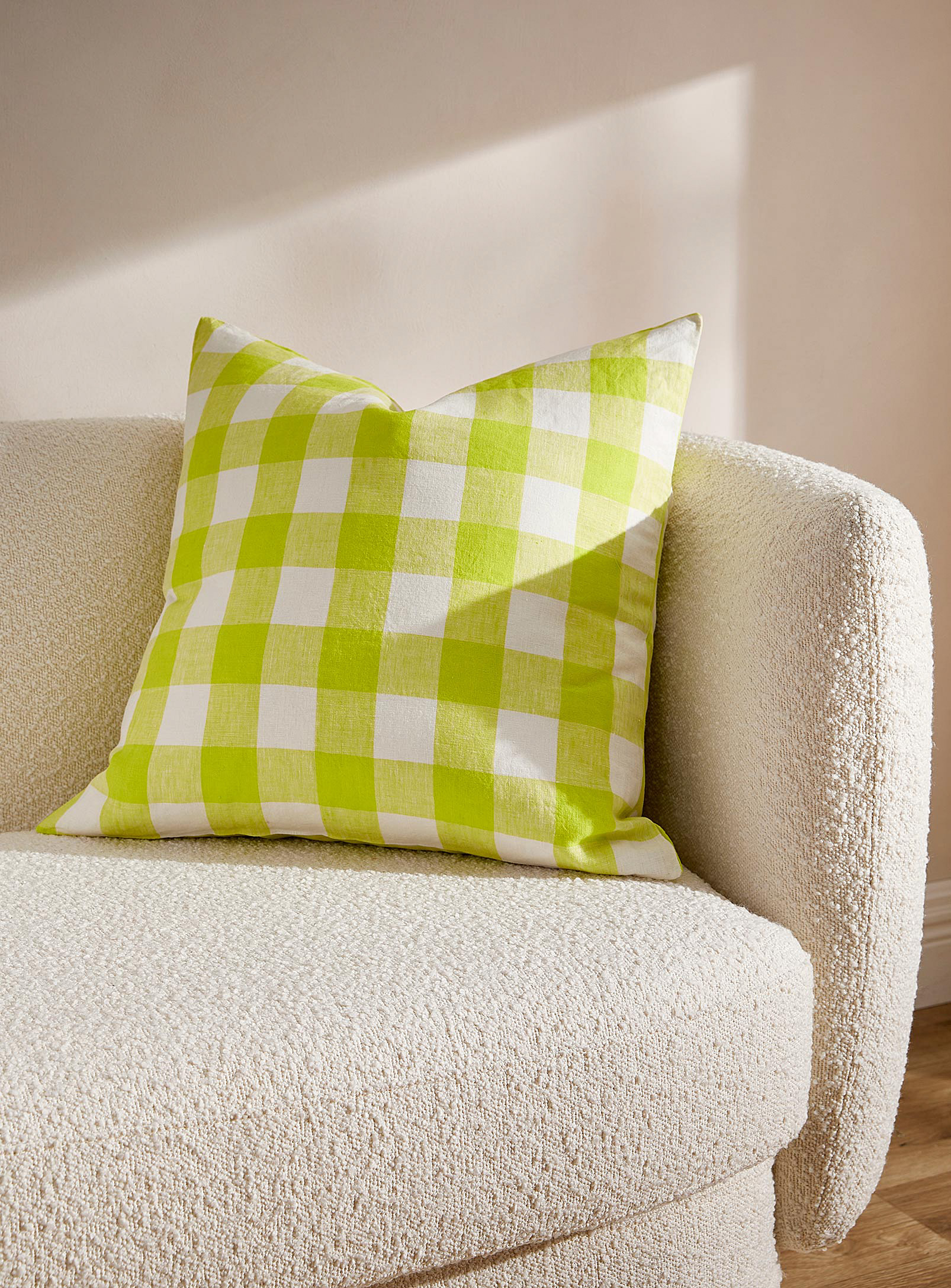 Society of Wanderers - Limoncello gingham pure linen cushion 50 x 50 cm