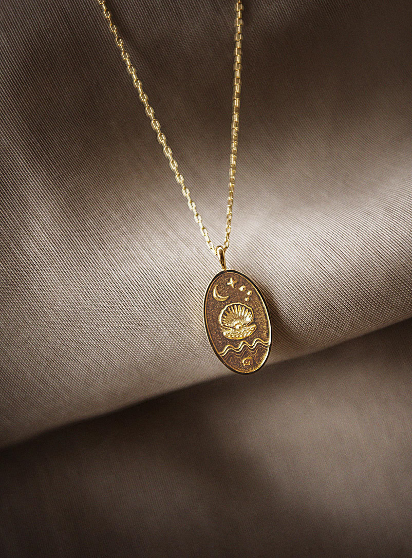 wellDunn Cancer Zodiac sign gold pendant necklace