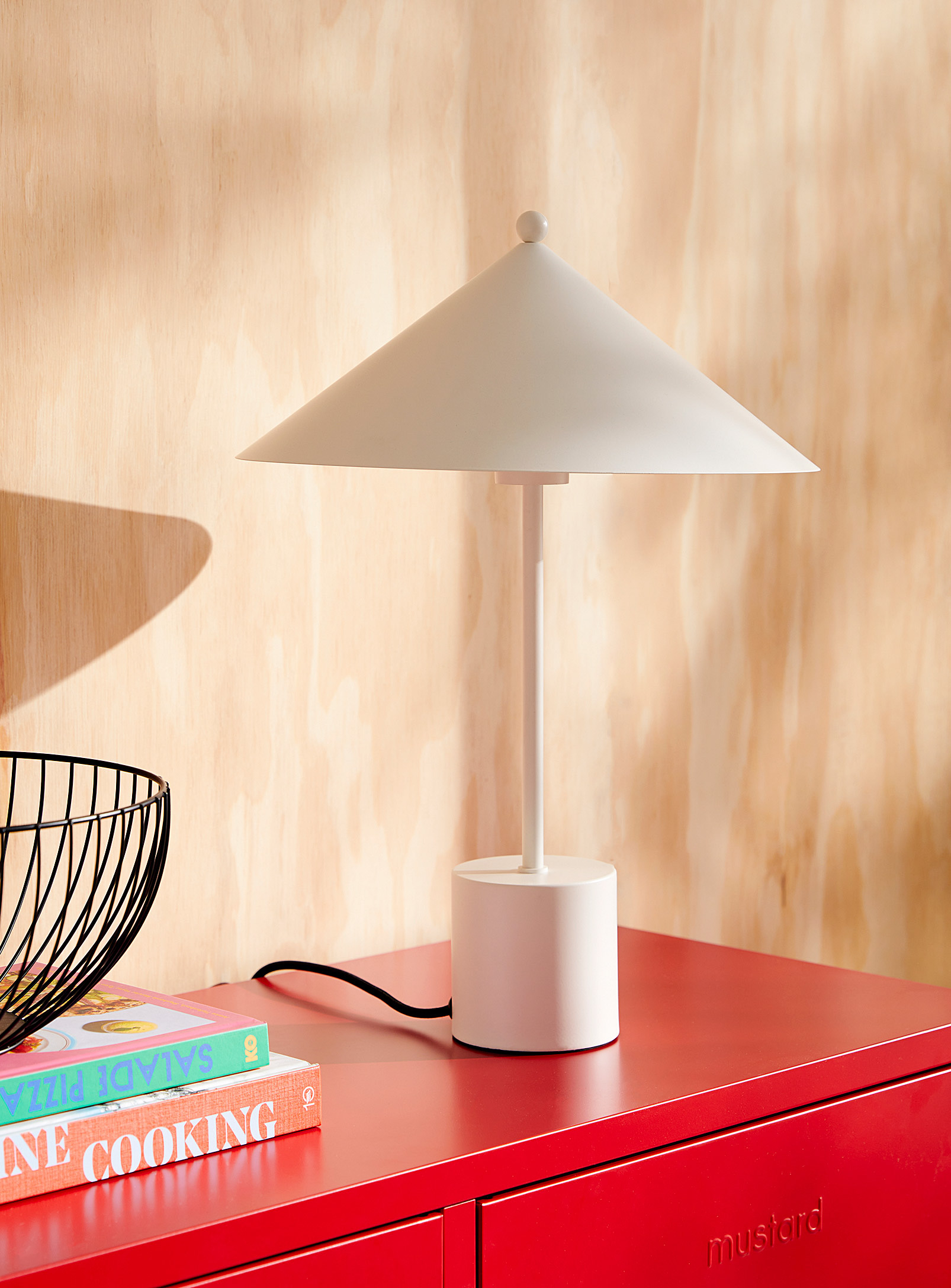 Oyoy Living Design Minimalist Geometric Table Lamp In White