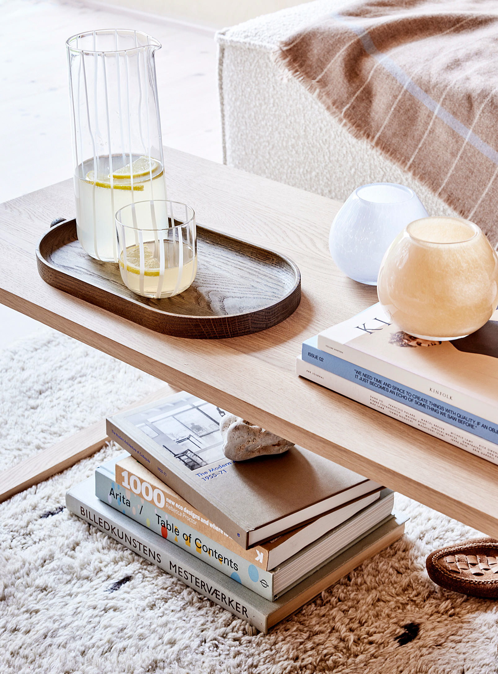 Oyoy Living Design Rounded Oak Tray In Dark Brown