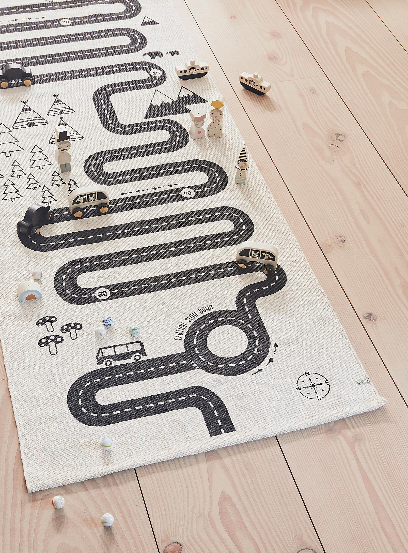Oyoy Living Design Winding Road Rug 70 X 180 Cm In Black And White