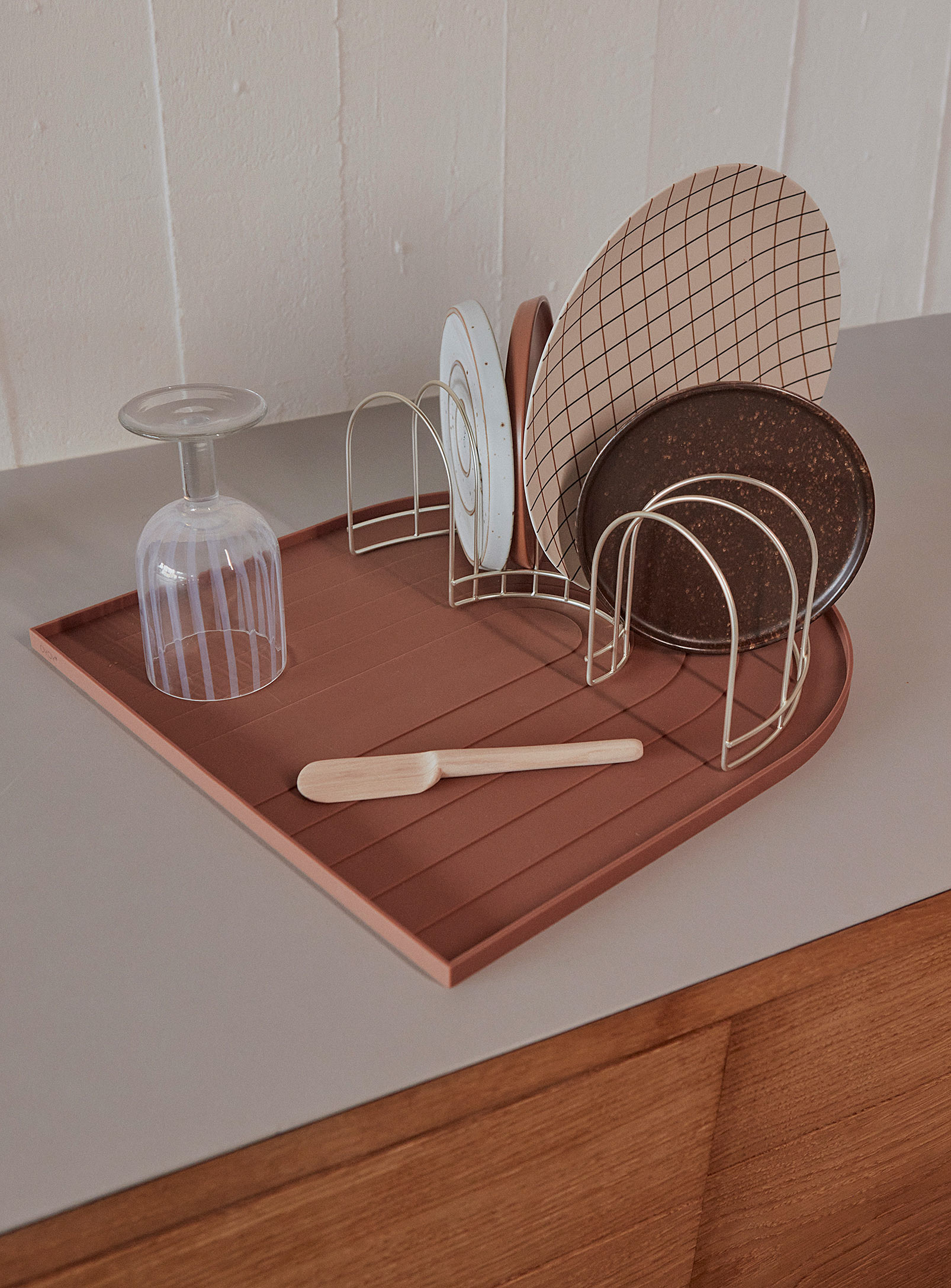 OYOY Living design - Curved dish rack