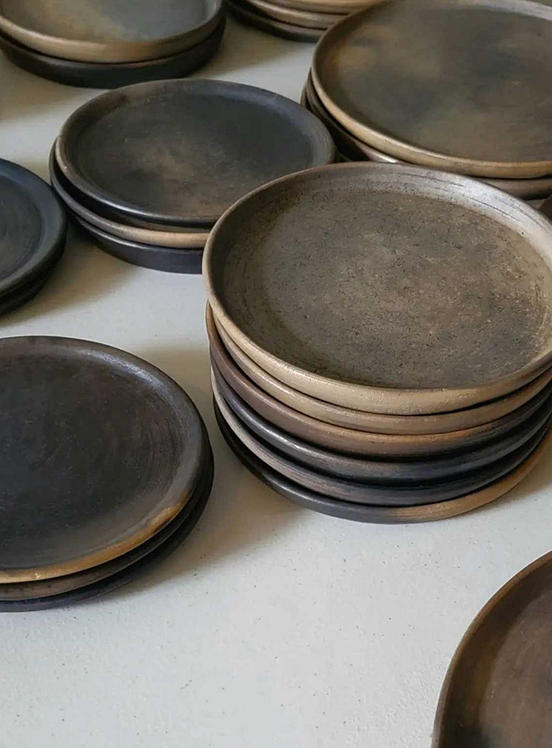 Morfí Design Patterned Black Morena large stoneware plates Set of 4