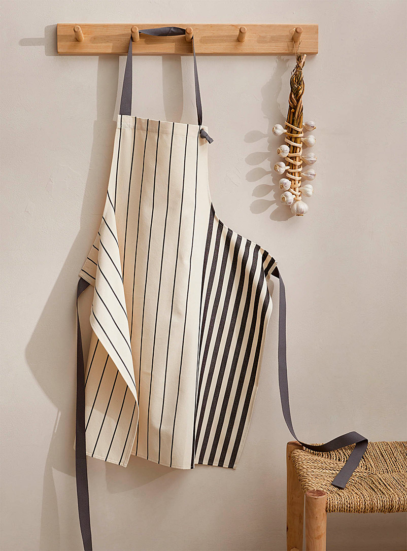 Simons Maison Black and White Contrasting stripes organic cotton apron