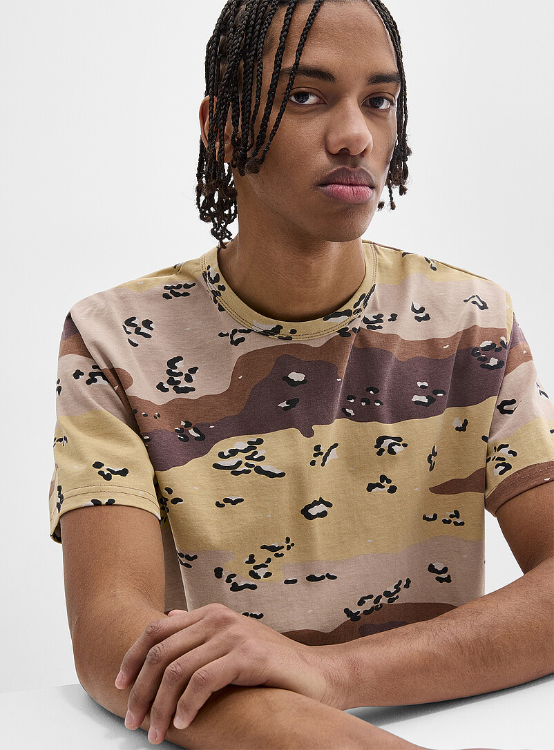 Djab: Le t-shirt court camo d&eacute;sertique <b>Importation de S&eacute;oul</b> Brun clair pour homme