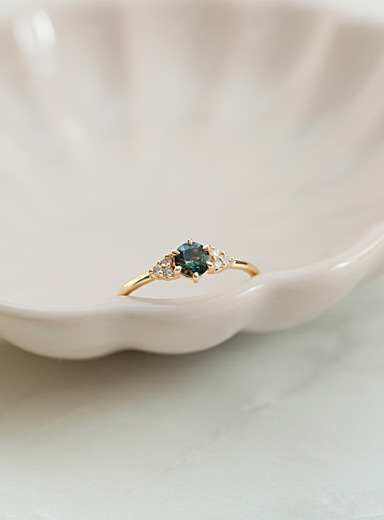 La bague saphir et diamants Talia