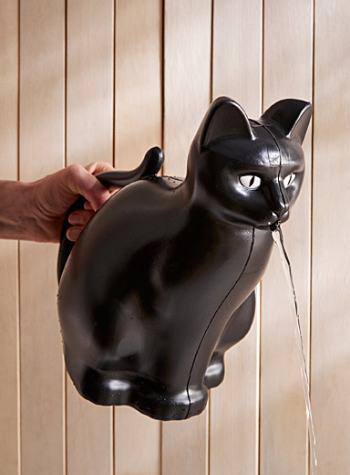 L'arrosoir chat noir