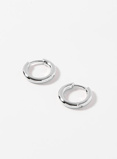 Les petits anneaux classiques argent