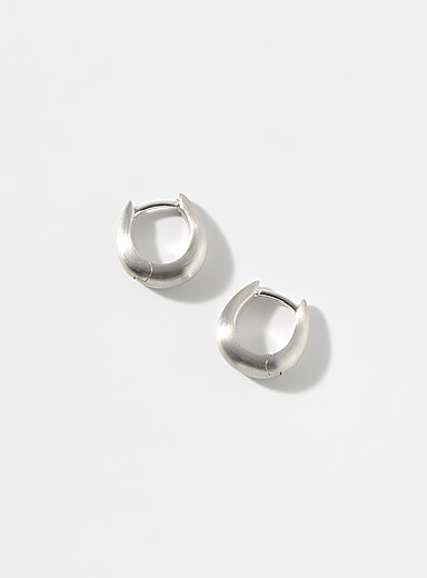 Les boucles d'oreilles Liz