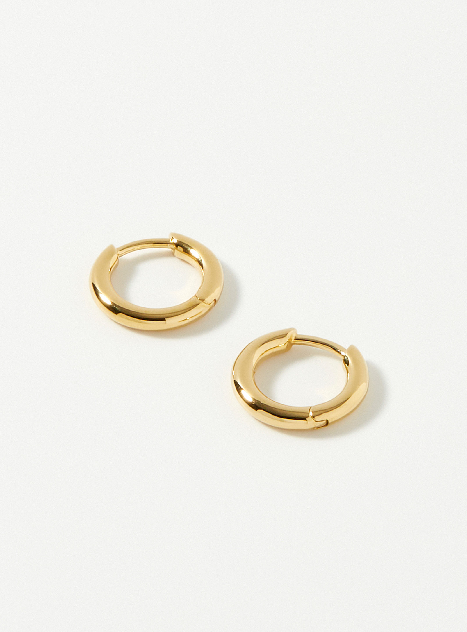 Tom Wood Small Classic Gold Hoops