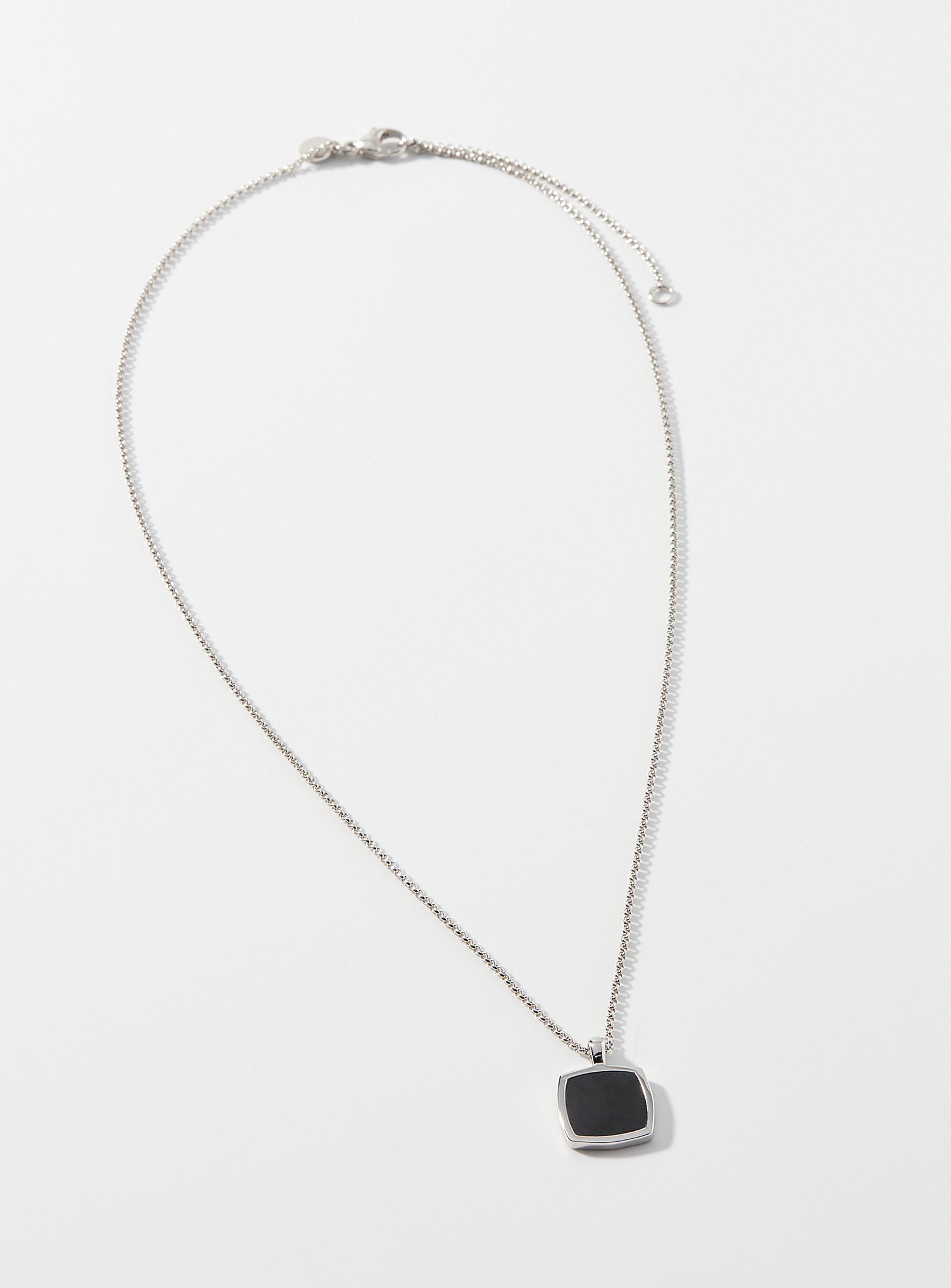 Tom Wood Onyx Pendant Necklace In Metallic