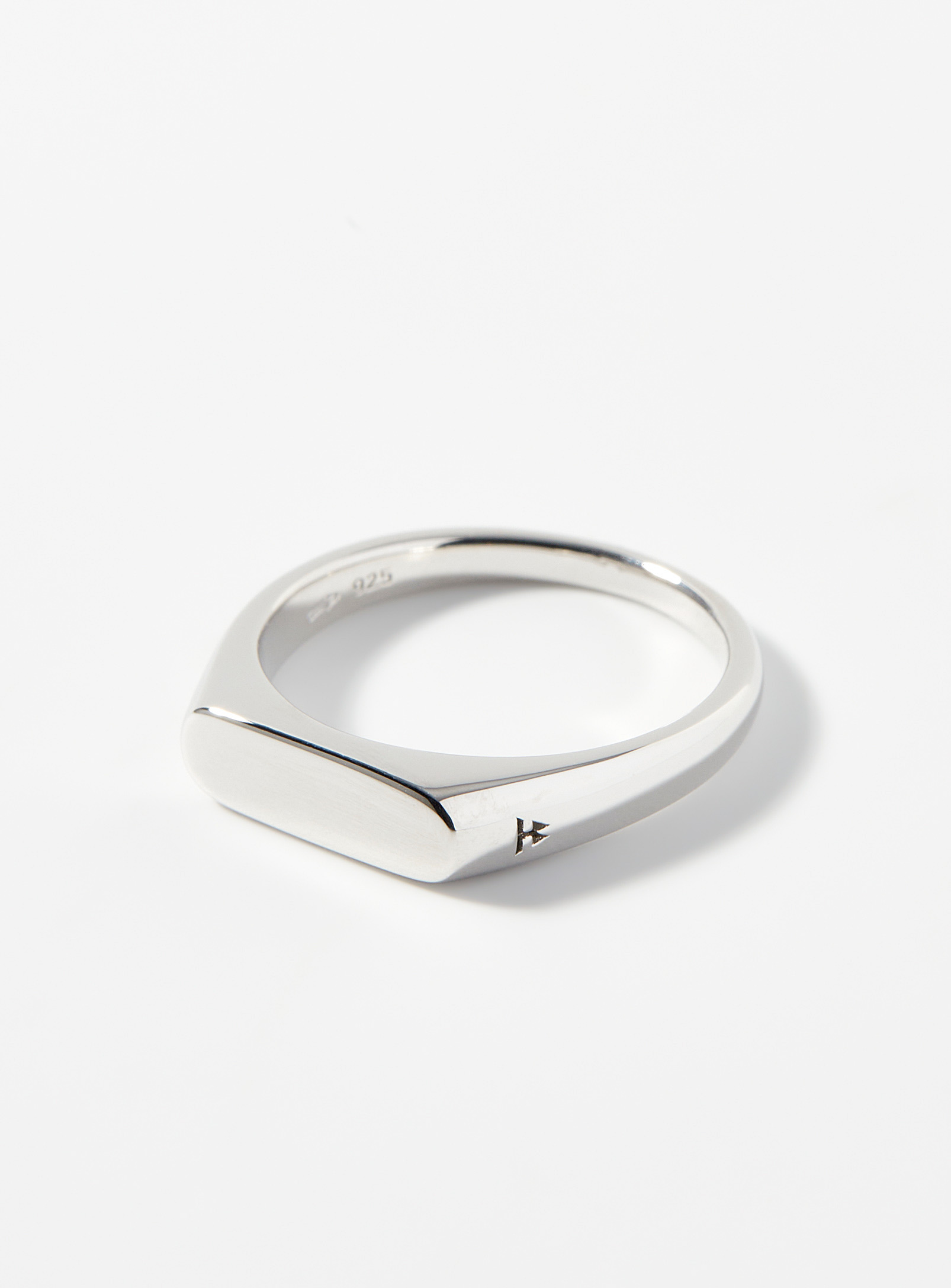 Tom Wood Knut Signet Ring In Silver