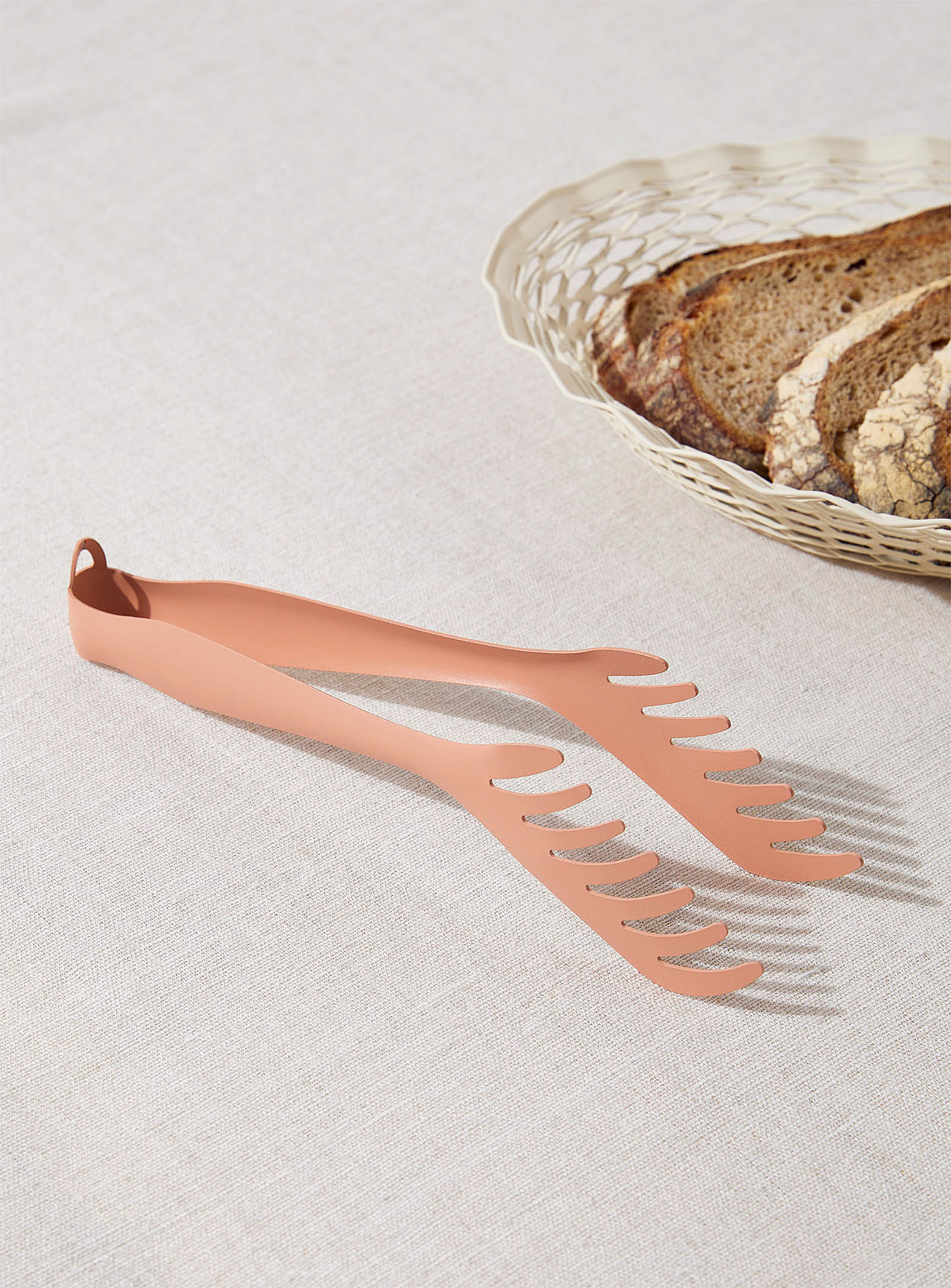 Simons Maison Peach-coloured Kitchen Tongs In Pink
