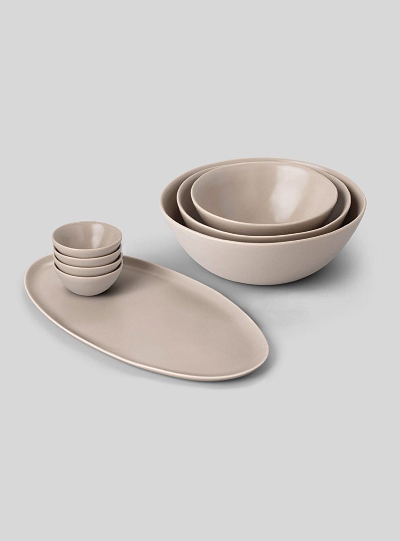 Fable Taupe Stoneware serving set 8 pieces